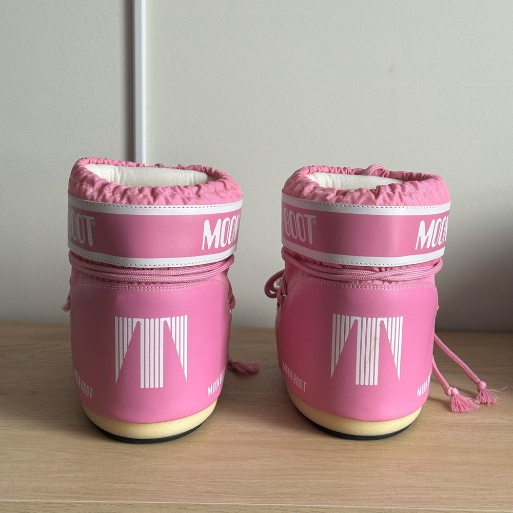 Moon Boot Icon Low 2 Snowboots in Pink - Picture 4 of 7